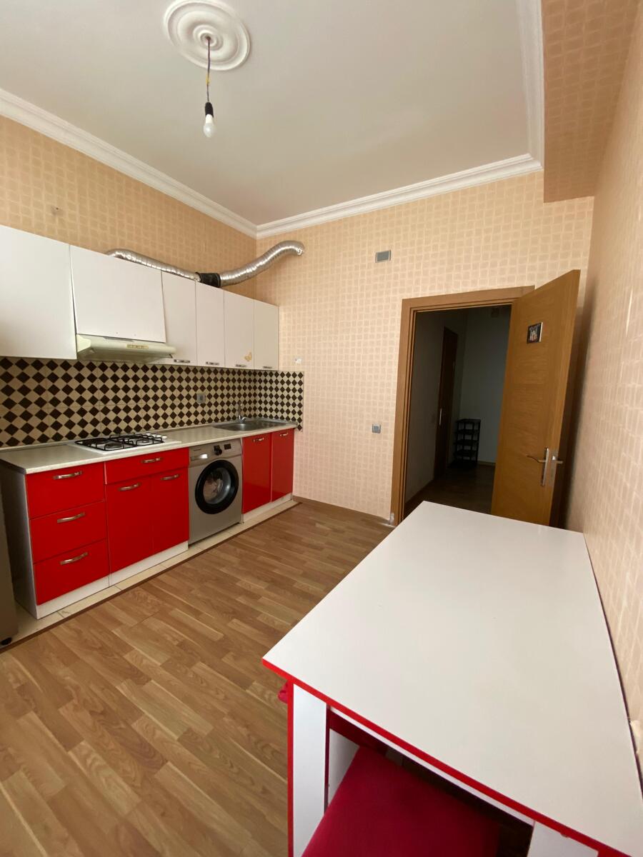 İcarəyə verilir 3 otaqlı yeni tikili 100 m² — Mənzil, Gəncə (7)