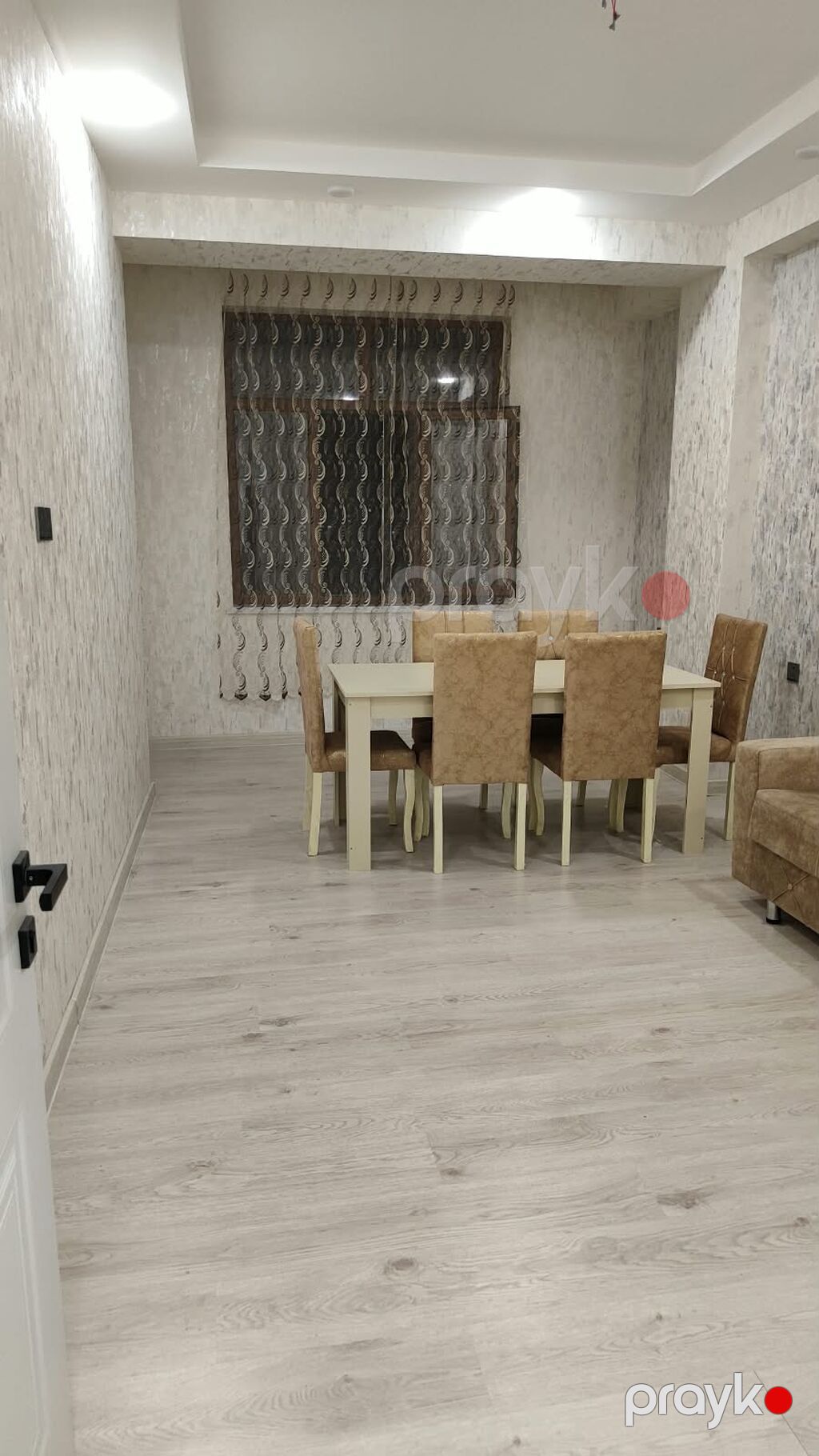Ev iki otaqdır televizor qoyacam kondisoneri gələn yay qoyacam — Mənzil, Xırdalan (5)