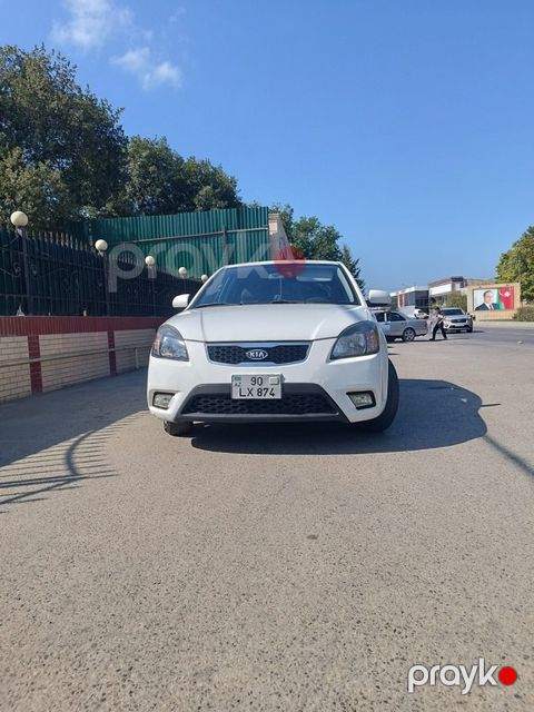 Kia Rio, 1.4 L, 2011 il, 323 000 km