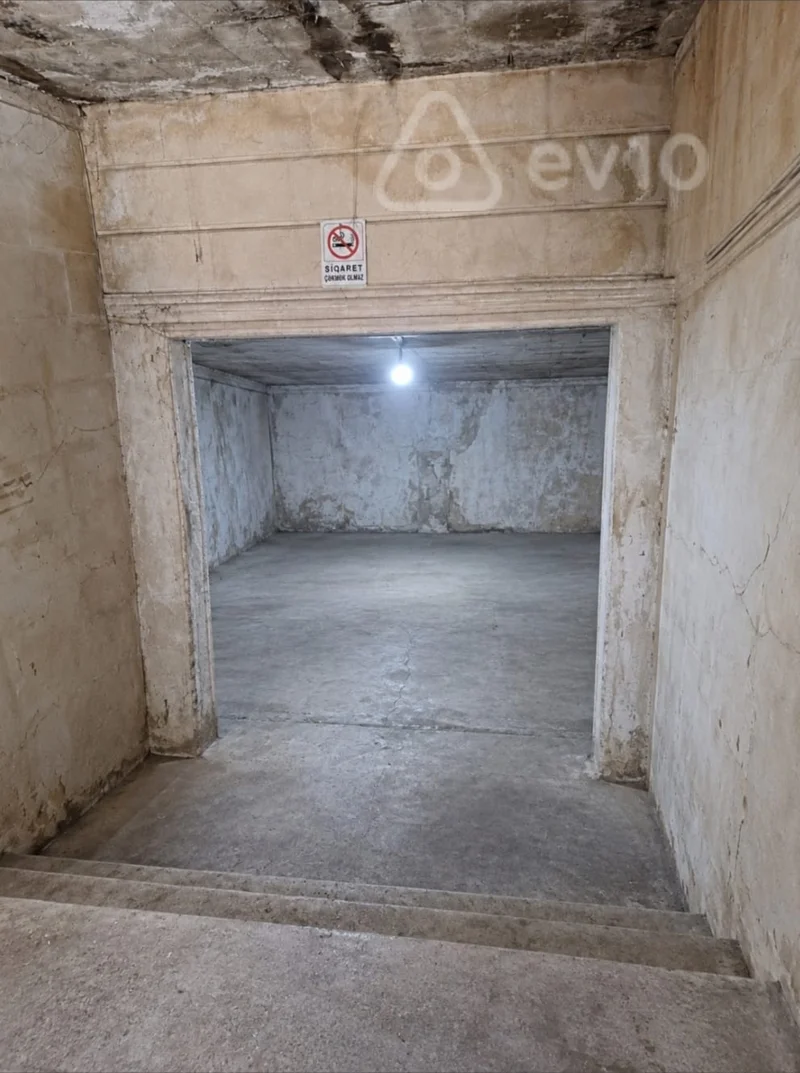 Obyekt, 100 m², Neftcilər metrosu yaxınlığı — kirayə — Bakı