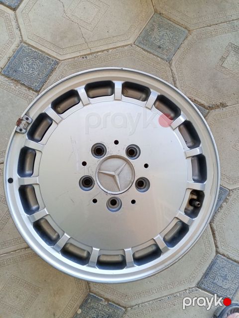 Yeni Disk Mercedes-Benz R 15, 5 Boltlu — Digah