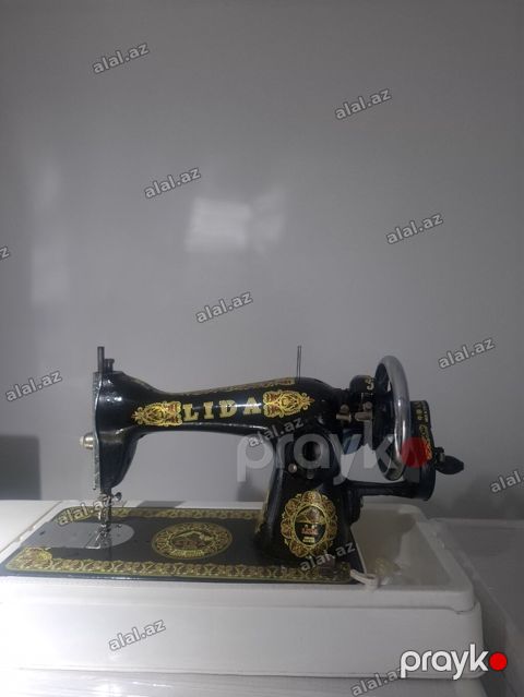 Lıda mexaniki tikiş maşını - Klassik tip, əl çarxlı (volan) idarəetmə — Bakı