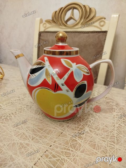Porcelain çayniklər – 2 ədəd dəst sovetin böyük 1.5lkiçik 1l tutur — Bakı