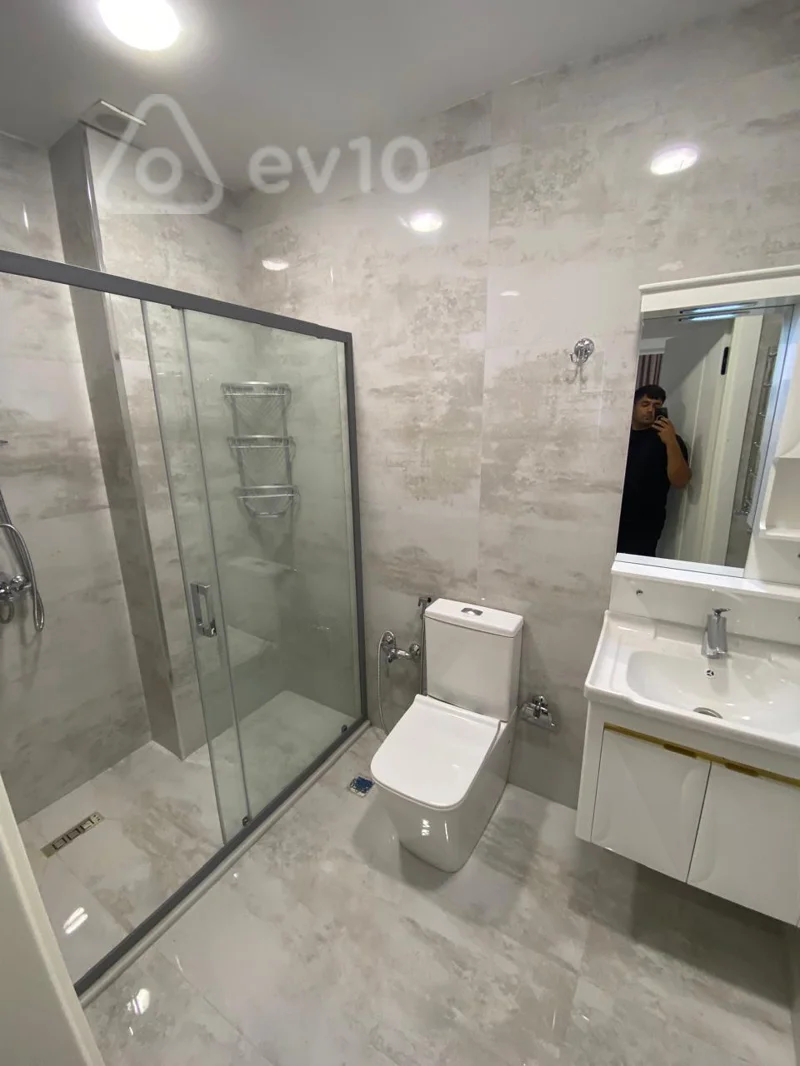 3 otaqlı mənzil, 100 m², 8 noyabr prospekti — kirayə — Mənzil, Bakı (9)