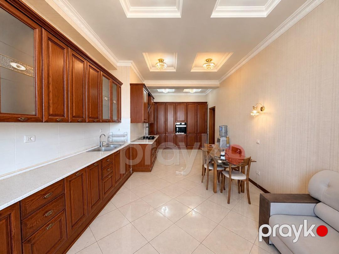 3 otaqlı mənzil, 165 m², Uzeyir Hacibeyli küçəsi, Blok A (Azinko (Uzeyir Hacibeyov)) — Mənzil, Bakı (12)