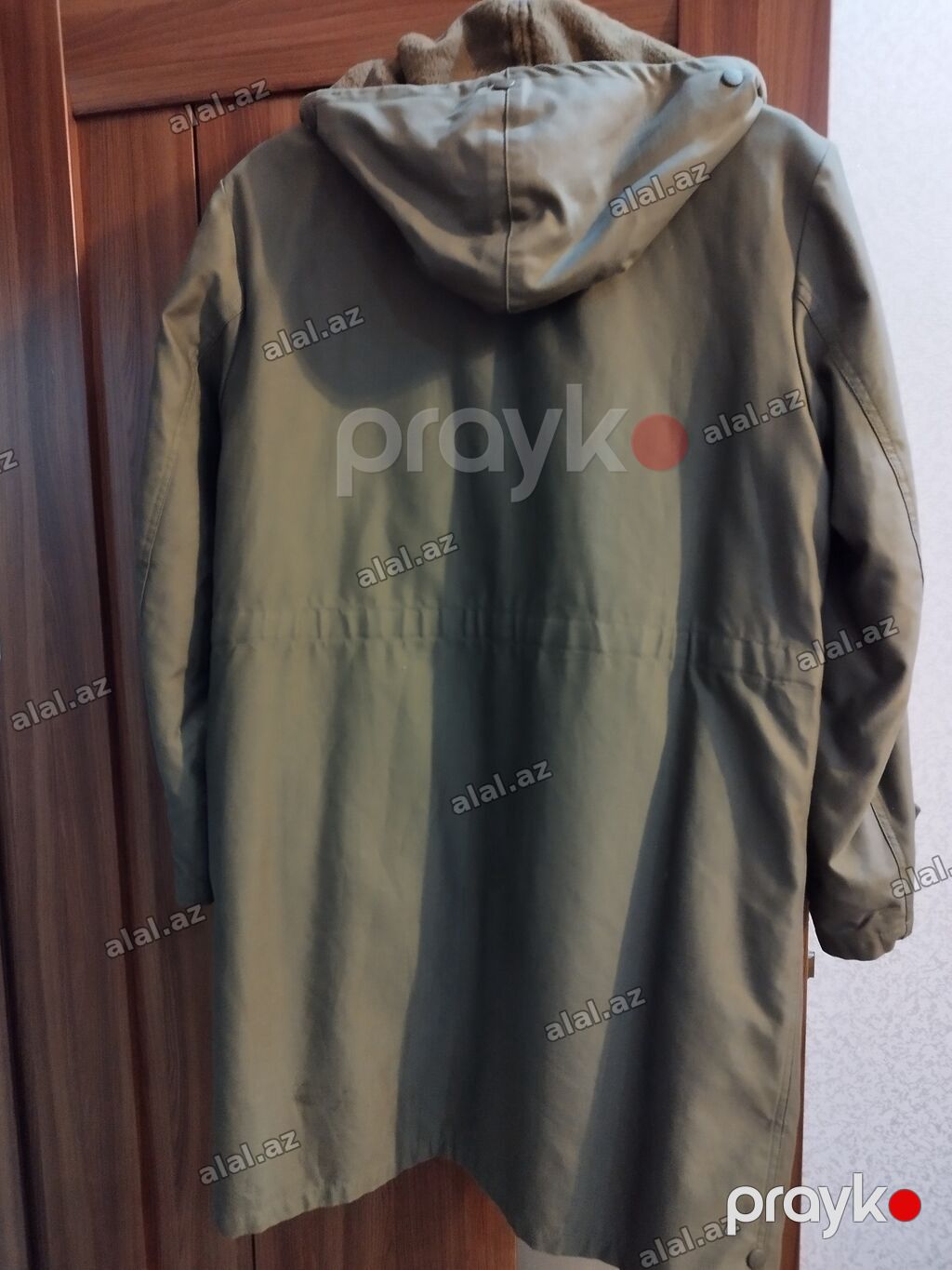 Zabit xarici plaş-kurtka. ıcı yun. Ukraynadan qətirilıb. yaxış, qar — Şəxsi əşyalar, Bakı (2)