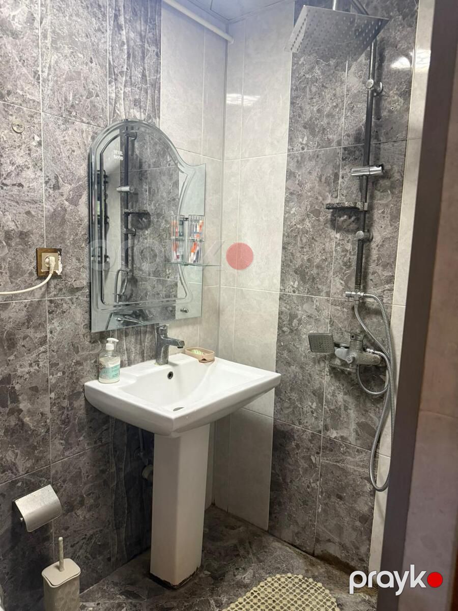 Satılır 3 otaqlı köhnə tikili 70 m² — Mənzil, Bakı (7)