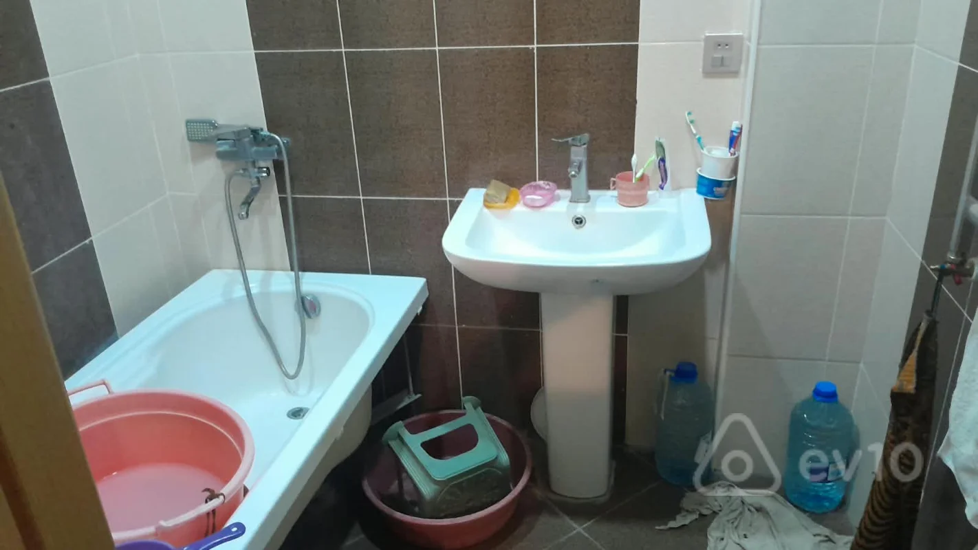 1 otaqlı mənzil, 92 m², Etibar Bəkirli küçəsi — Mənzil, Bakı (10)
