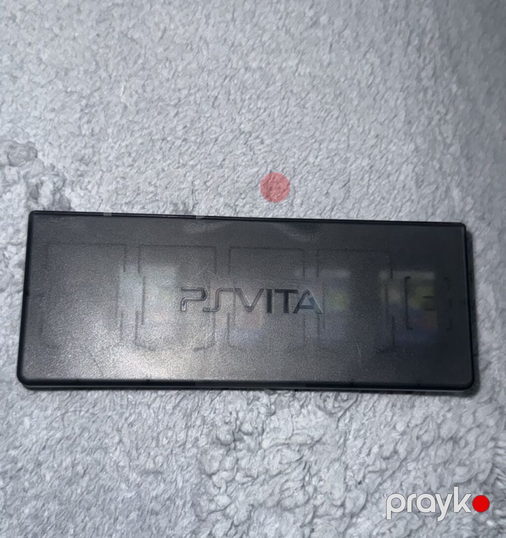 PS Vita oyun kartuşları dəsti və orijinal PS Vıta daşıma qutusu Dəst — Portativ oyun konsoləri, Bakı (2)