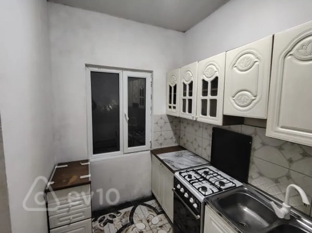 2 otaqlı həyət evi, 40 m², Sulutəpə — kirayə — Ev, villa, Bakı (8)