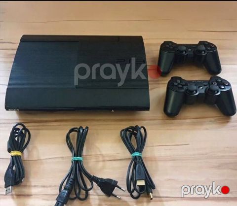 Playstation 3 Super Slim.Əla vəziyyətdədir Hər şey işləkdir — Bakı