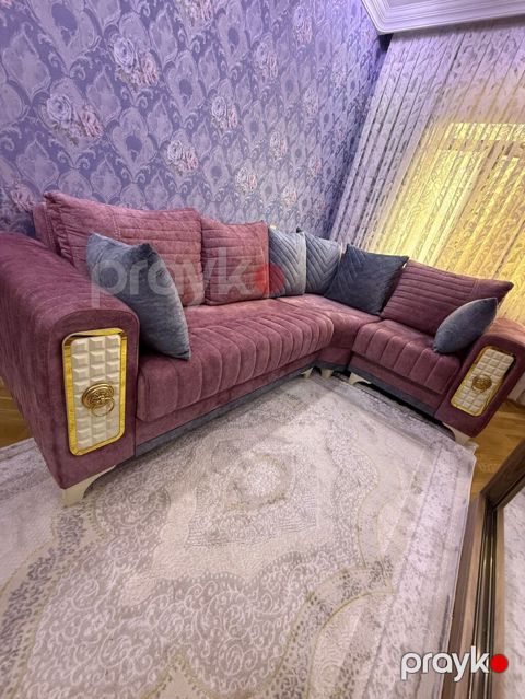 Divan, İşlənmiş — Bakı