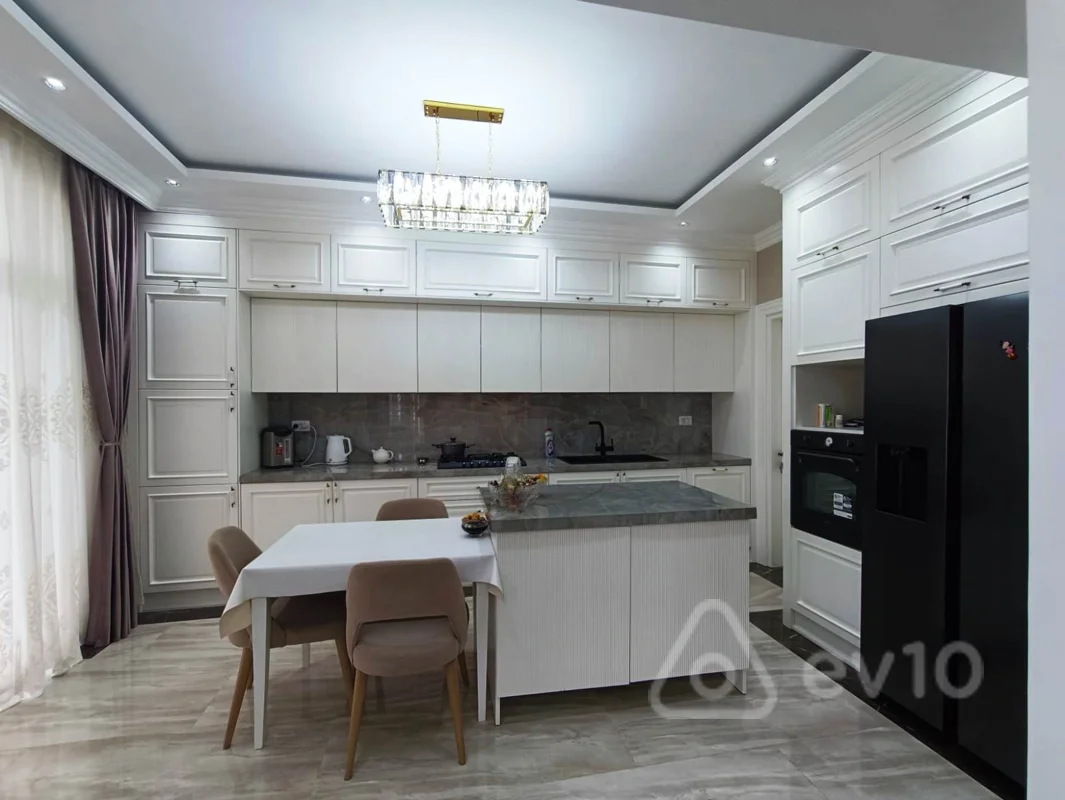4 otaqlı mənzil, 171 m², 28may metrosunun yaxınlığı — kirayə — Mənzil, Bakı (8)