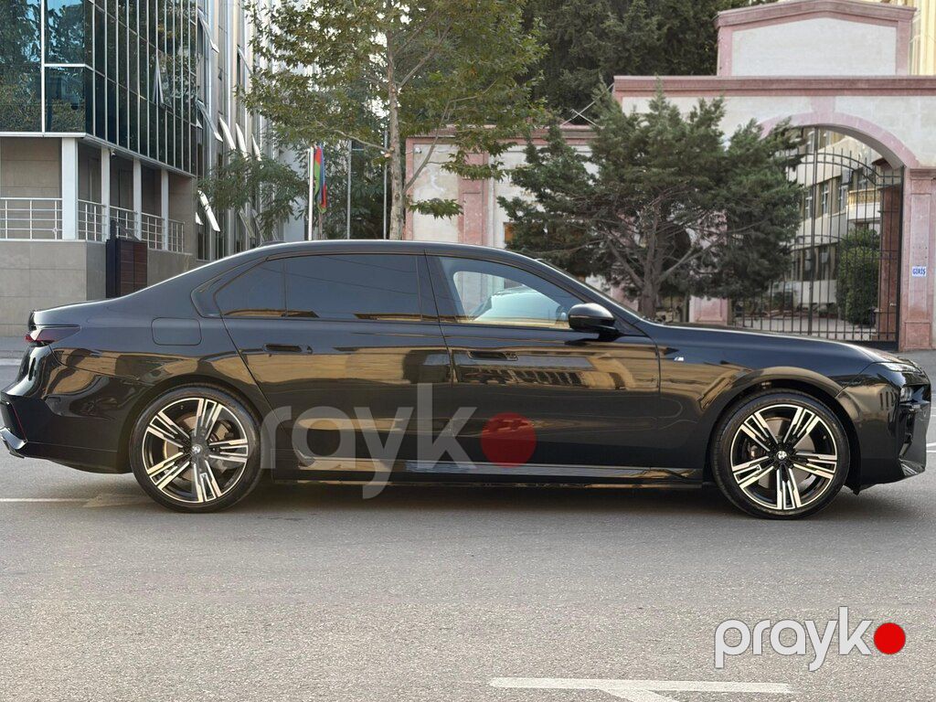 BMW i7, 105.7 kWh, 2024 il, 43 000 km — Avtomobillər, Bakı (8)