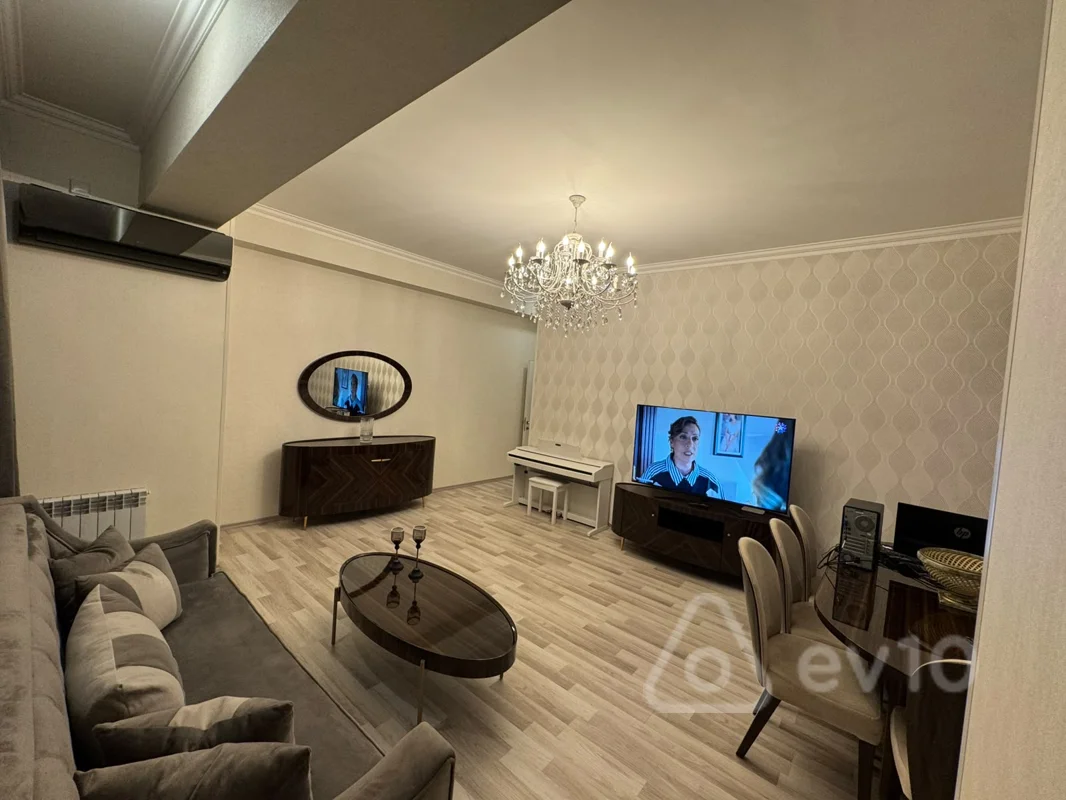 3 otaqlı mənzil, 110 m², Nəsibbəy yusifbəyli — kirayə — Rent House Baku