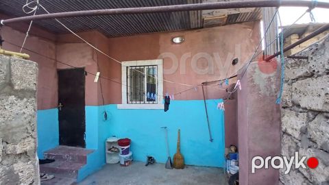 EV Satılır Ünvan: Bakı şəhəri, 2-ci Zabrat qəsəbəsi — Bakı