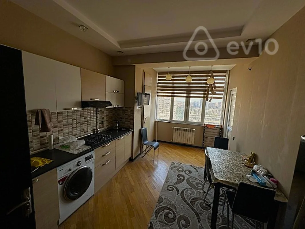 2 otaqlı mənzil, 85 m², Mirmahmud Kazımovski kücəsi — Bakı
