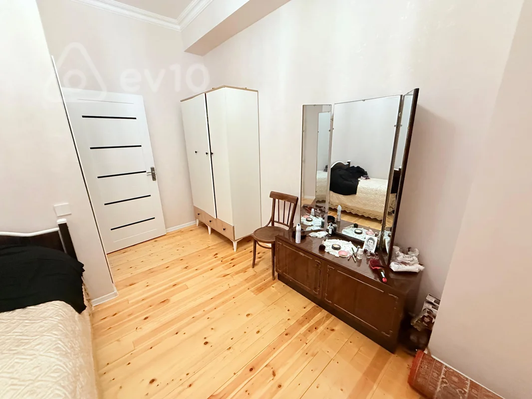 4 otaqlı mənzil, 130 m², Əşrəf Əliyev — kirayə — Mənzil, Bakı (4)