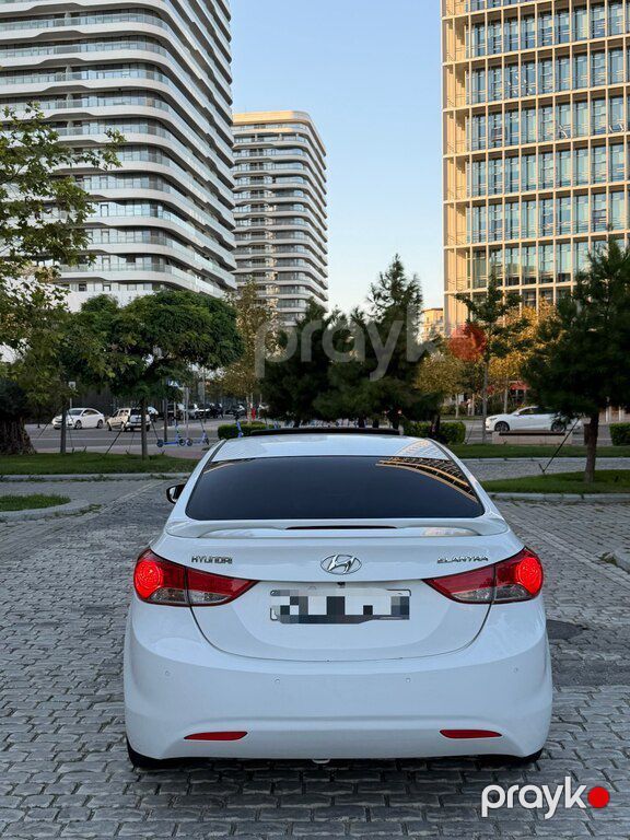 Hyundai Elantra, 1.8 L, 2013 il, 184 000 km — Avtomobillər, Bakı (2)