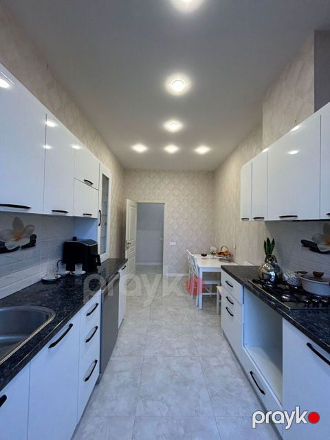 Satılır 3 otaqlı yeni tikili 105 m² — Bakı