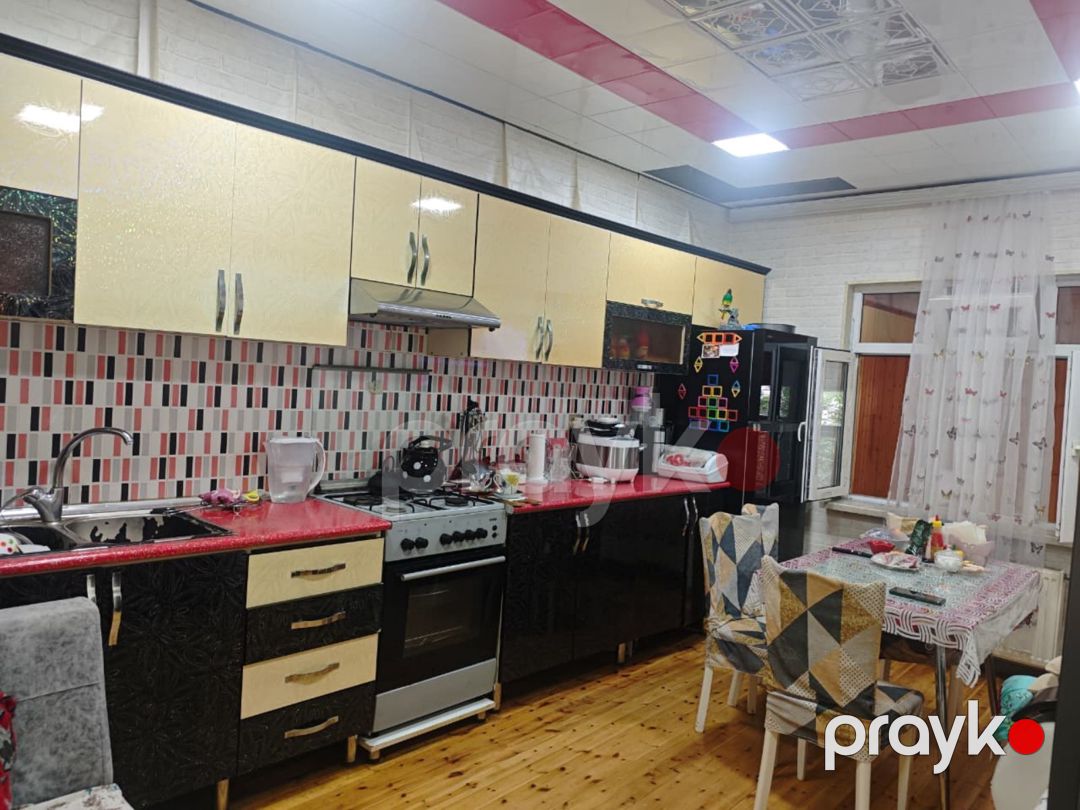 Həyət evi, Bayıl qəs — Ev, villa, Bakı (5)