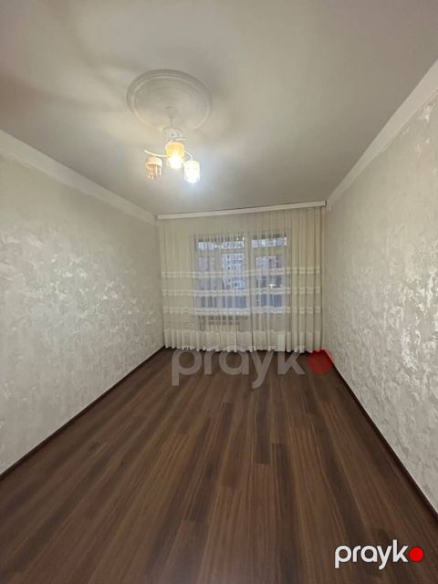 Satılır 1 otaqlı köhnə tikili 35 m² — Bakı