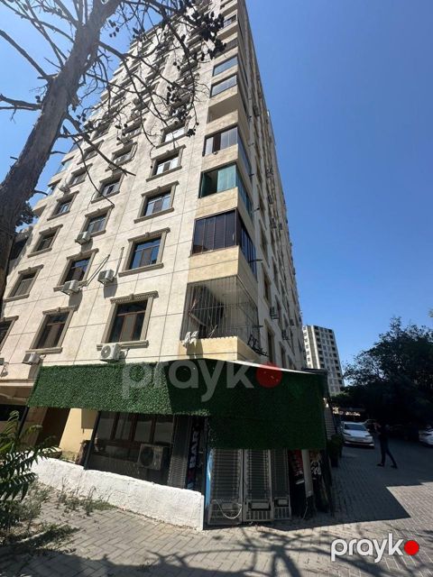 Satılır obyekt 70 m² — Bakı