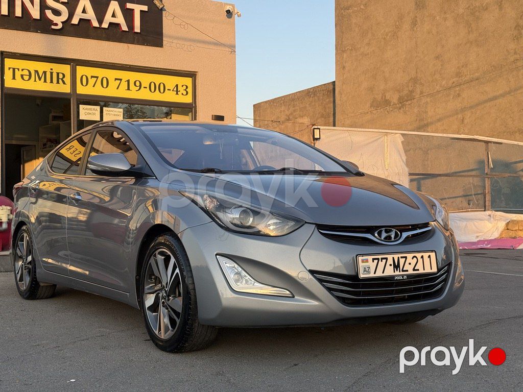 Hyundai Avante, 1.6 L, 2015 il, 130 000 km — Avtomobillər, Bakı (12)