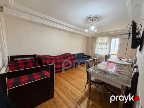 Satılır 2 otaqlı köhnə tikili 40 m² — Bakı