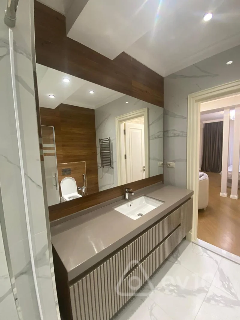 3 otaqlı mənzil, 202 m², Üzeyir hacibəyov — kirayə — Mənzil, Bakı (7)