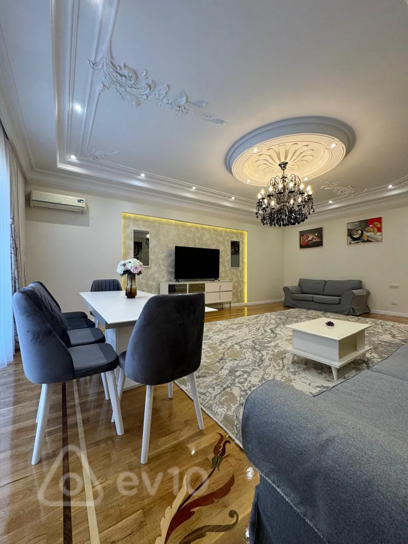 4 otaqlı mənzil, 220 m², Rəşid Behbudov — Mənzil, Bakı (5)
