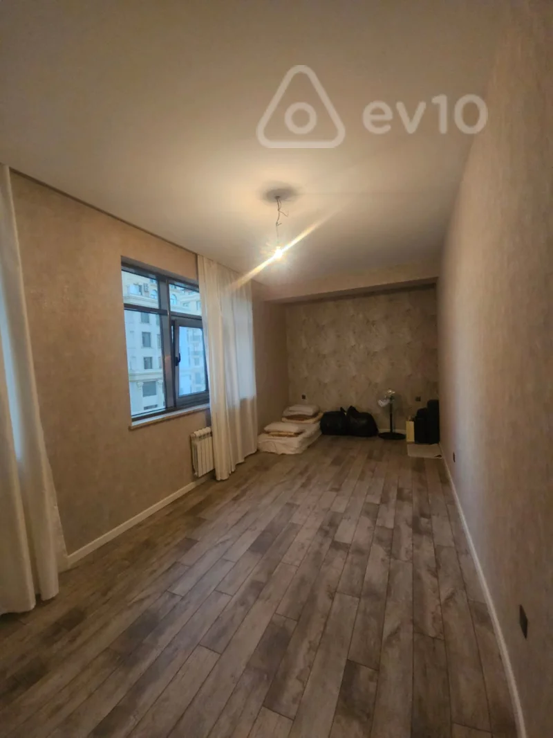 3 otaqlı mənzil, 130 m², Elmlər Akademiyası metrosu — Mənzil, Bakı (7)