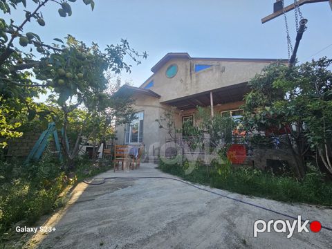 Satılır 4 otaqlı həyət evi/bağ evi 125 m² — Bakı
