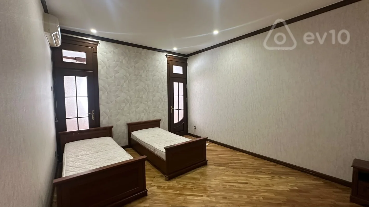 5 otaqlı mənzil, 240 m², Səməd vurgun — kirayə — Mənzil, Bakı (9)