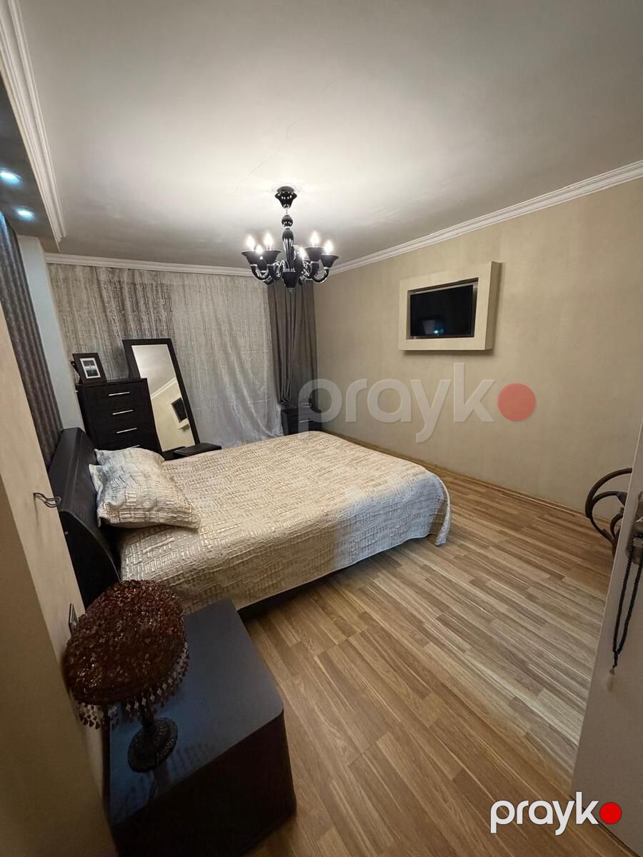 Satılır 5 otaqlı köhnə tikili 125 m² — Mənzil, Bakı (8)