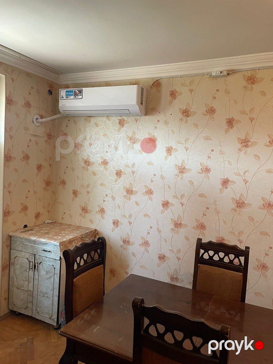 İcarəyə verilir 2 otaqlı köhnə tikili 70 m² — Mənzil, Bakı (2)
