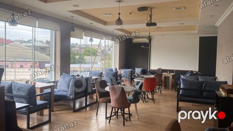 Ofisiant tələb olunur, Restoran, Gündəlik ödəniş, 18-29 yaş, Təcrübəsiz — Bakı