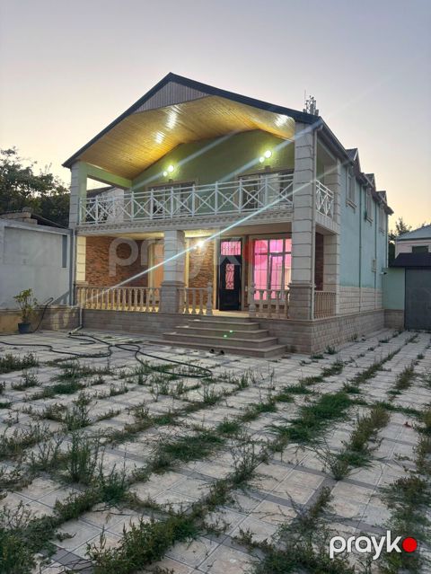 Masazır, Qubadlı məktəbinin yanı – 6.5 sot torpaq sahəsində 5 otaqlı — Masazır