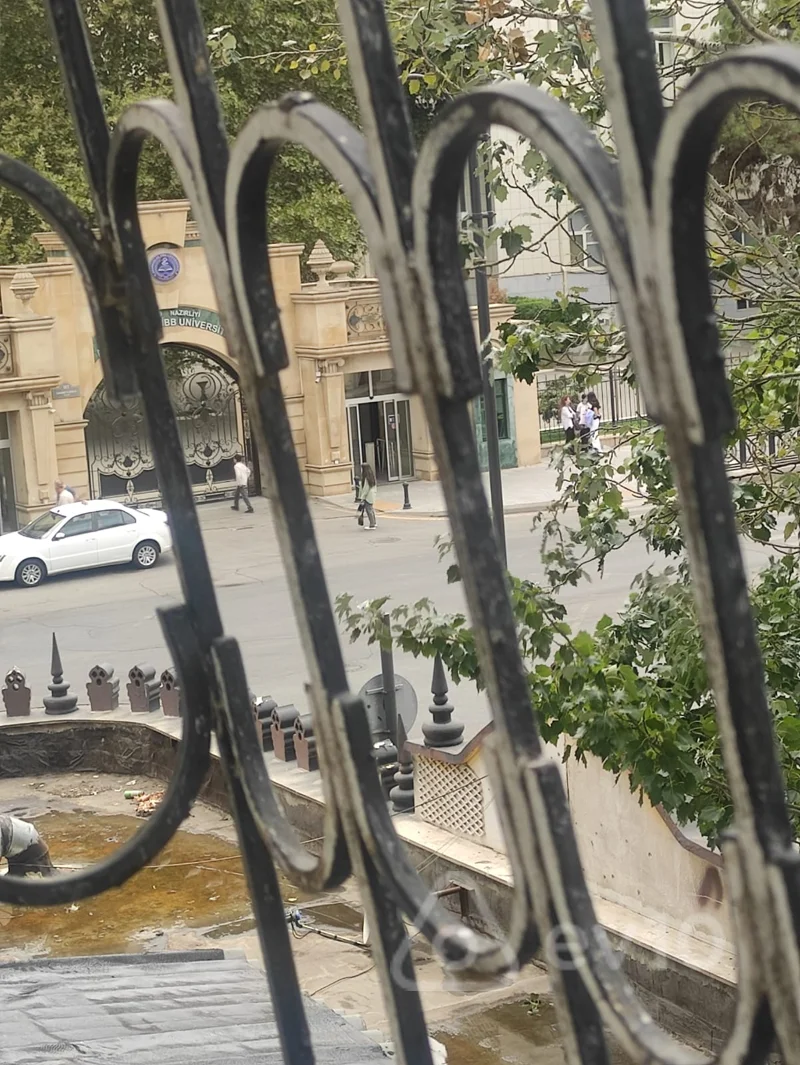 3 otaqlı mənzil, 96 m², Səməd Vurğun küçəsi — kirayə — Mənzil, Bakı (9)