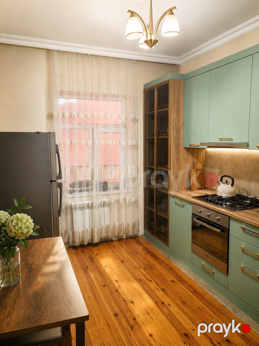 Satılır 5 otaqlı həyət evi/bağ evi 250 m² — Ev, villa, Bakı (2)