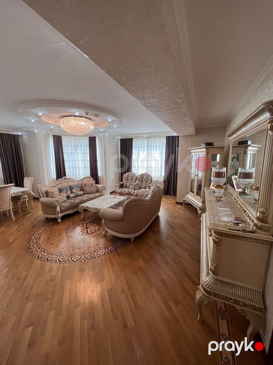 Satılır 4 otaqlı yeni tikili 200 m² — Mənzil, Bakı (3)