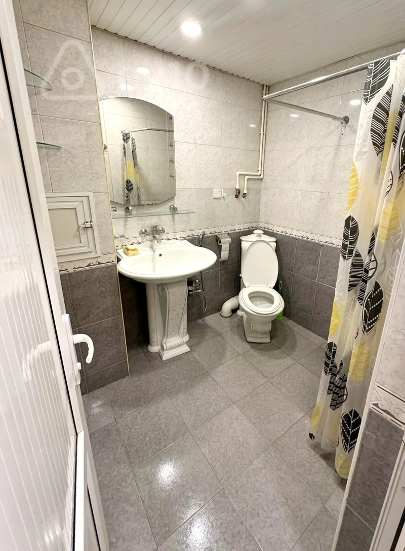 3 otaqlı mənzil, 100 m², Məhəmməd Naxçıvani küç — kirayə — Mənzil, Bakı (10)