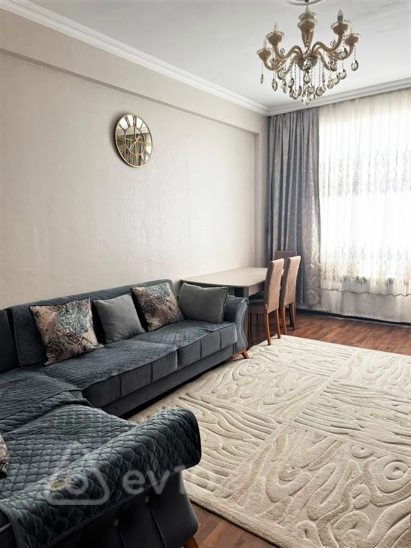 3 otaqlı mənzil, 85 m², Mustəqillik kuc. — kirayə