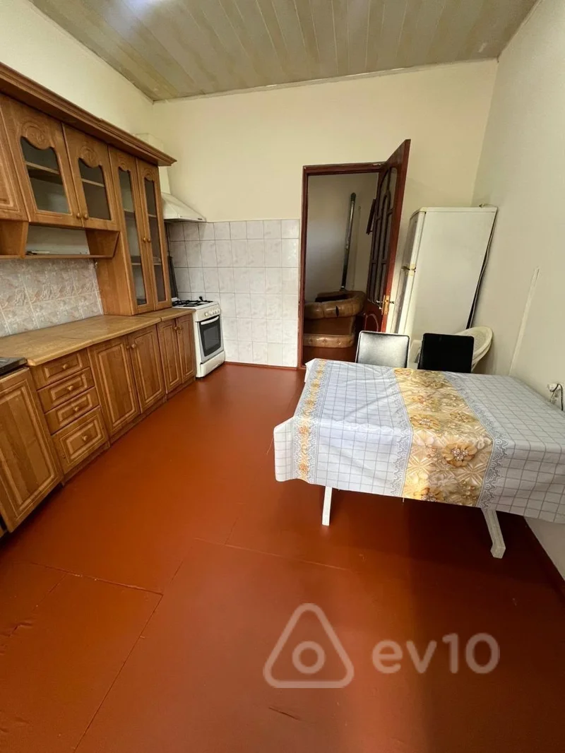 1 otaqlı həyət evi, 40 m², Nizami M — kirayə — Ev, villa, Bakı (6)