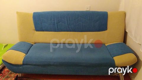 Divan satılır. evden cixmalidir. açılır. 70 manat ünvan Yeni — Bakı