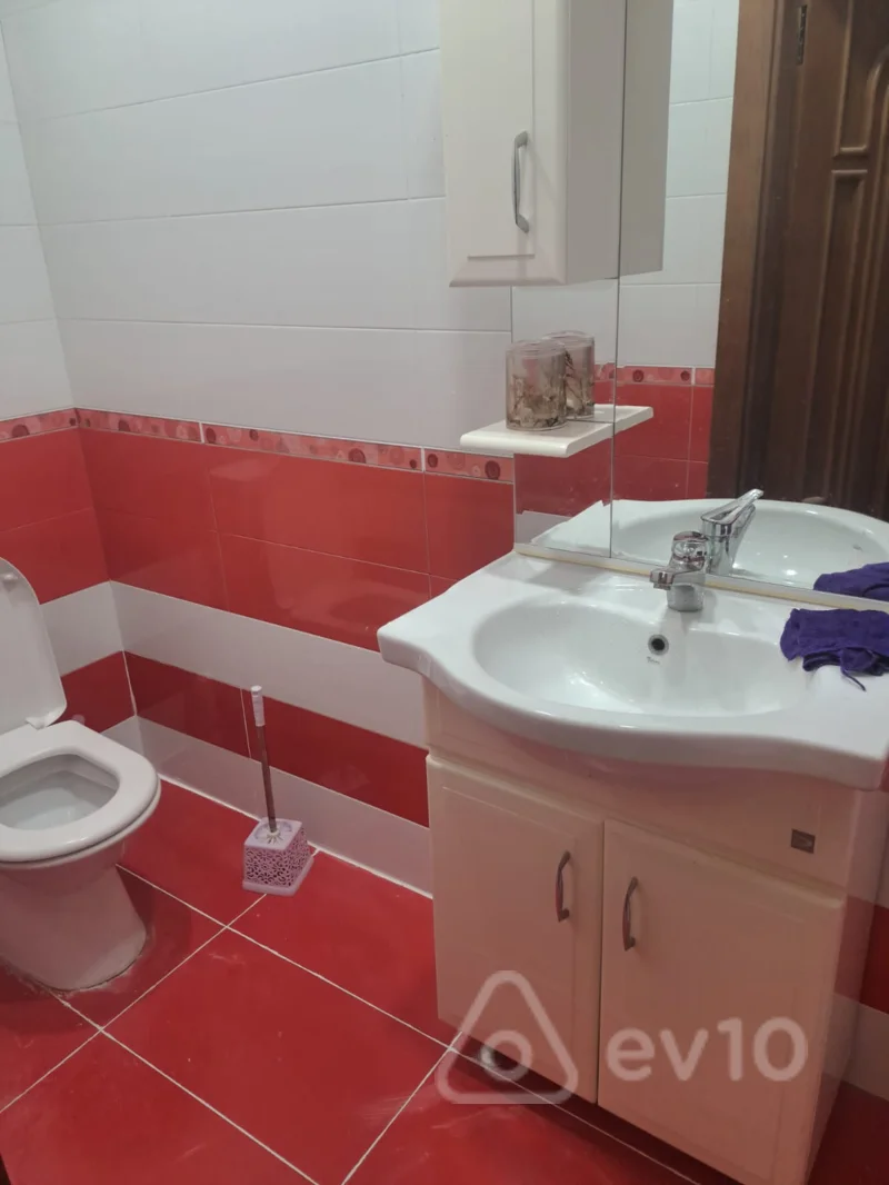3 otaqlı mənzil, 125 m², Sabit Rəhman küçəsi — kirayə — Mənzil, Bakı (11)