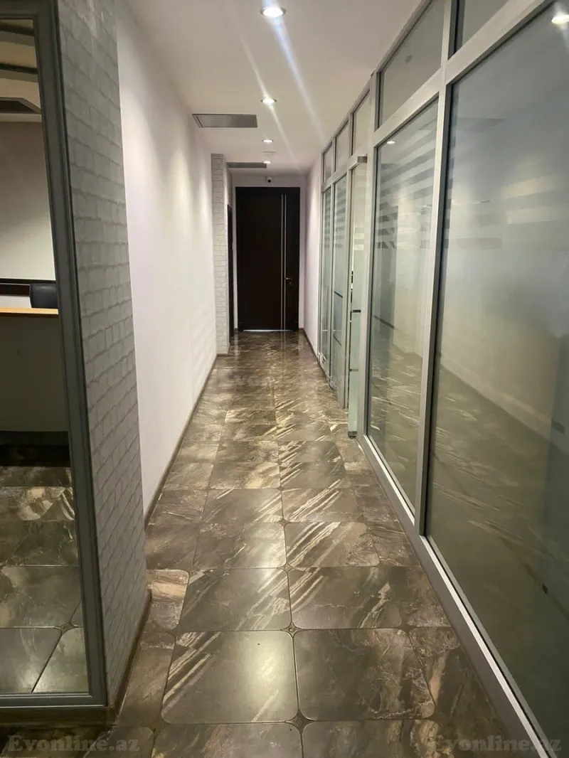 Kirayə verilir Ofis 285 m² Bakı, Nəsimi r., 8 Noyabr m — Ofis, Bakı (6)