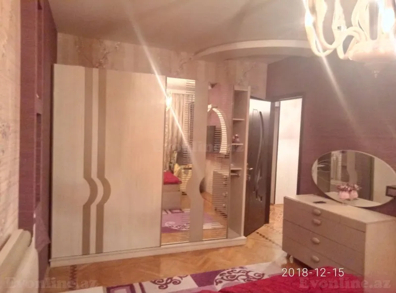 Satılır 3 otaqlı Mənzil Köhnə tikili 80 m² Bakı, Binəqədi r., Nəsimi m., 8-ci mikrorayon — Mənzil, Bakı (8)
