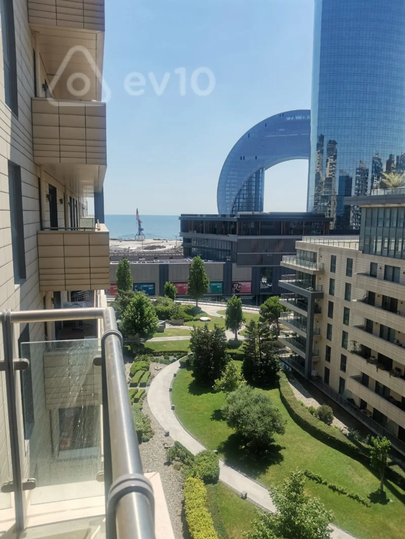 4 otaqlı mənzil, 211 m², Neftçilər