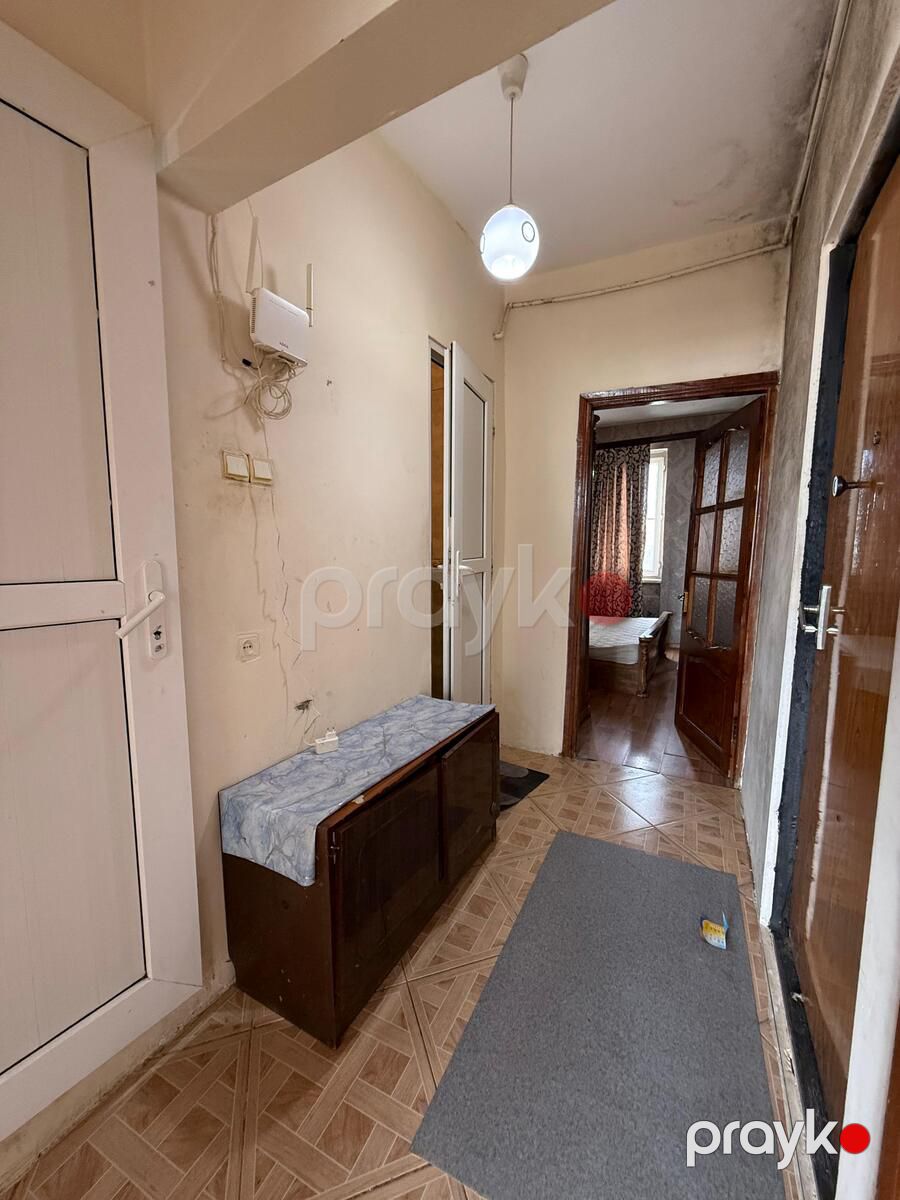 Satılır 2 otaqlı köhnə tikili 51 m² — Mənzil, Bakı (9)